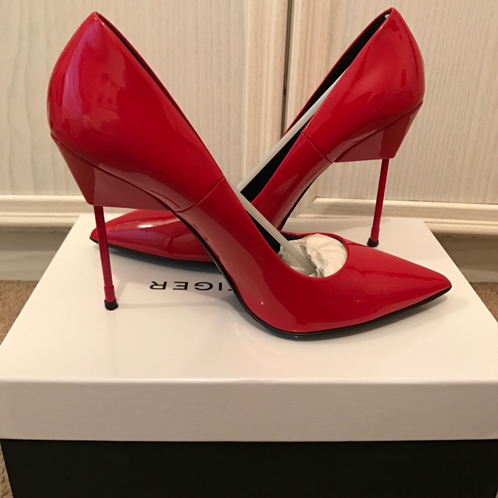 KURT GIEGER London Britton Pump heels